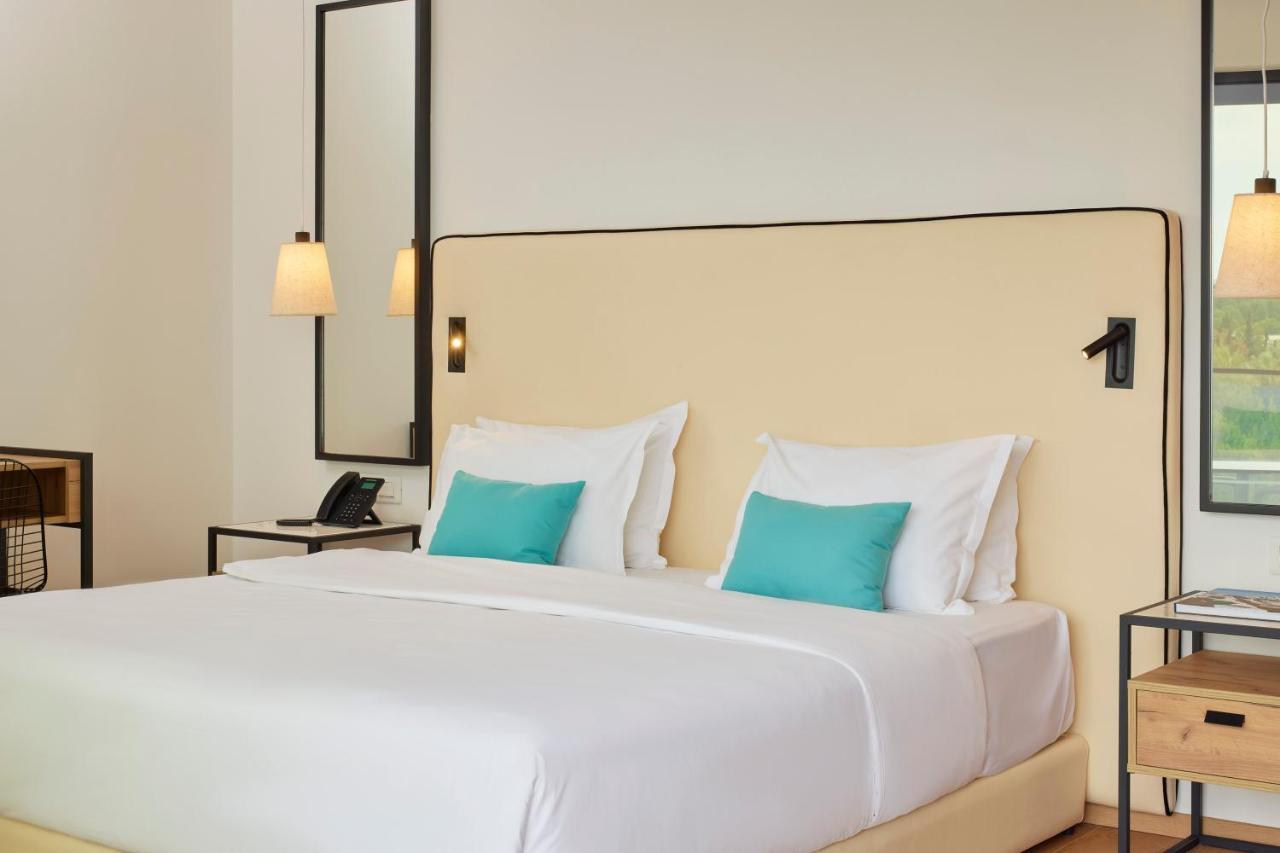 Sol Tropikal Durres Hotel ภายนอก รูปภาพ