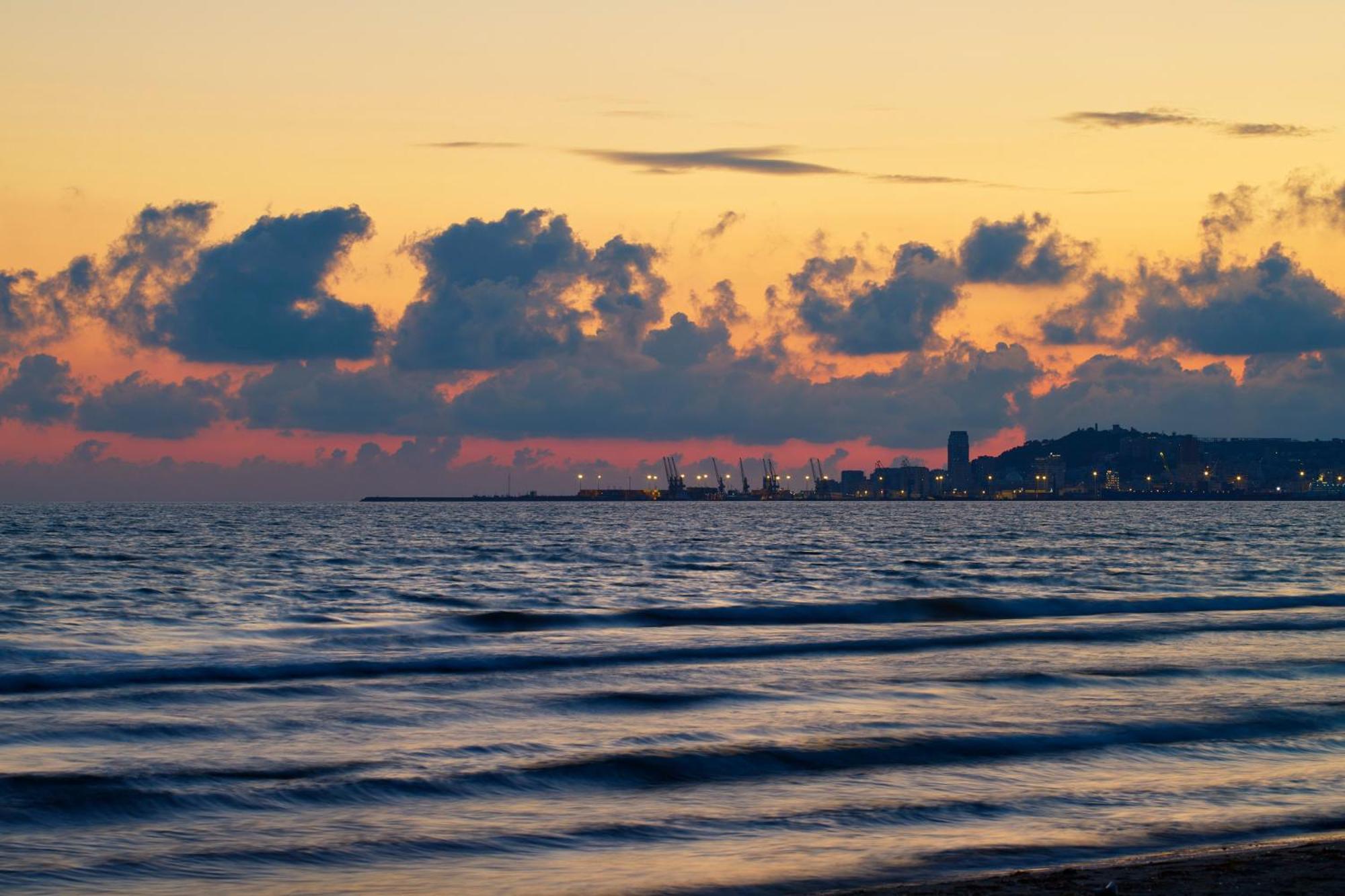 Sol Tropikal Durres Hotel ภายนอก รูปภาพ
