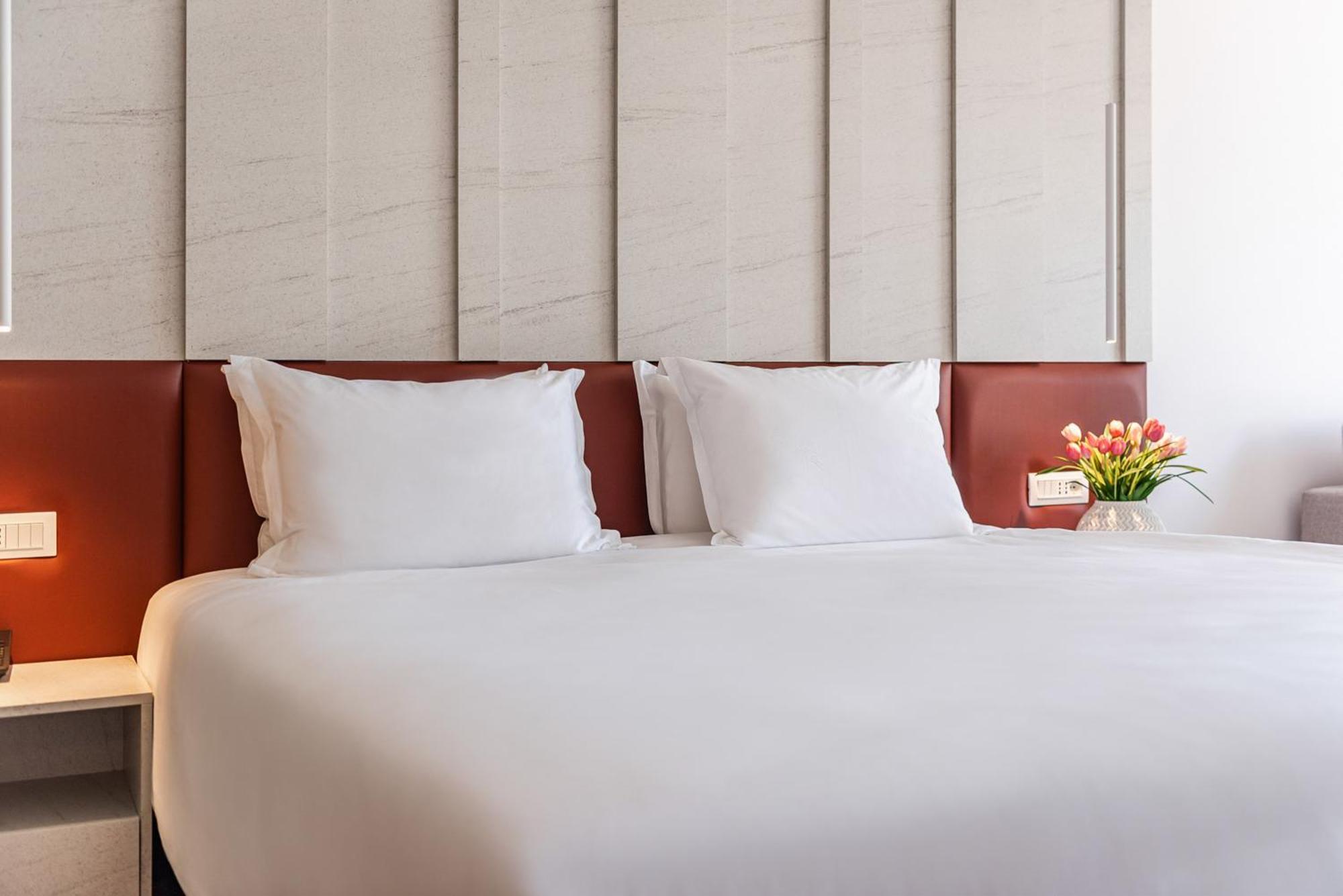 Sol Tropikal Durres Hotel ภายนอก รูปภาพ