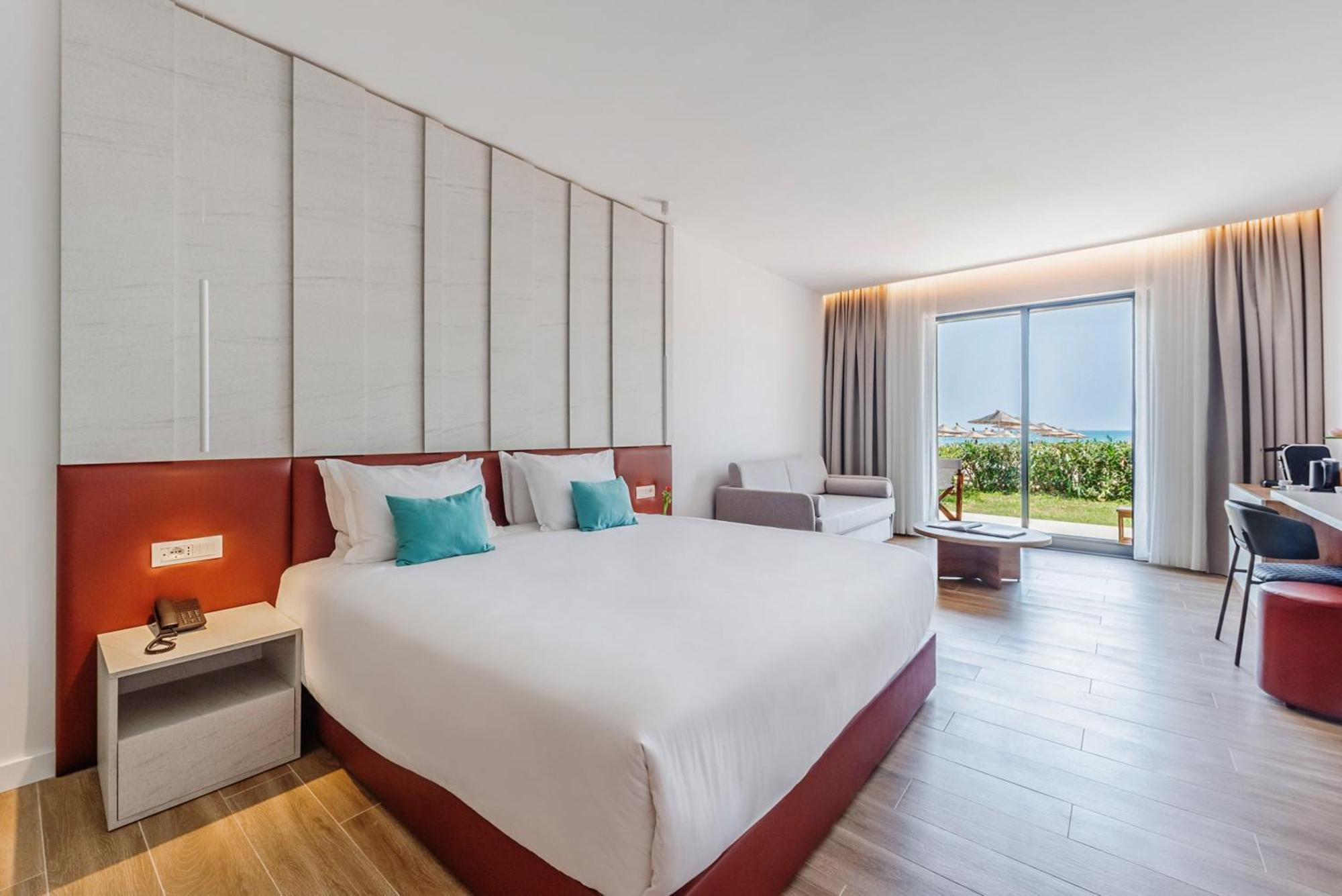 Sol Tropikal Durres Hotel ภายนอก รูปภาพ